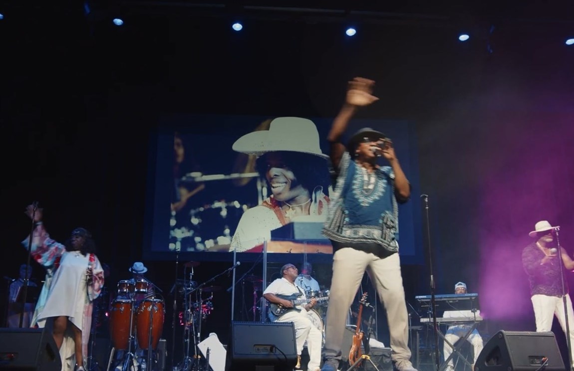 In Gratitude on Stage Photo