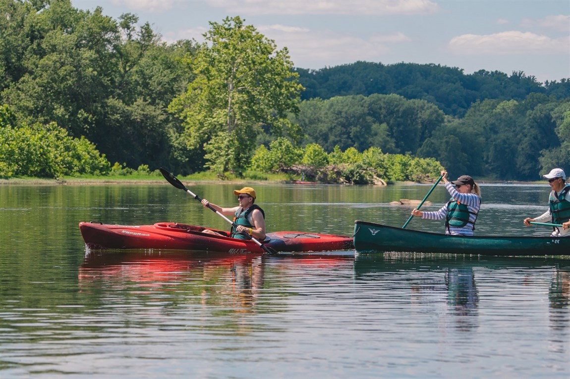 Kayaking & canoeing on the Potomac River Photo