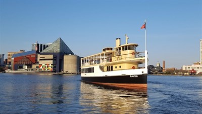 Watermark's Raven yacht cruising in the Baltimore Inner Harbor Photo