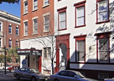 Rodeway Inn-Mid Town exterior Photo