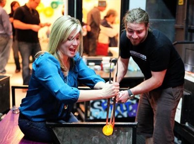 Jeffrey Auxer glass class Photo