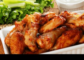 Jumbo chicken wings Photo