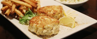 Crab cake platter Photo