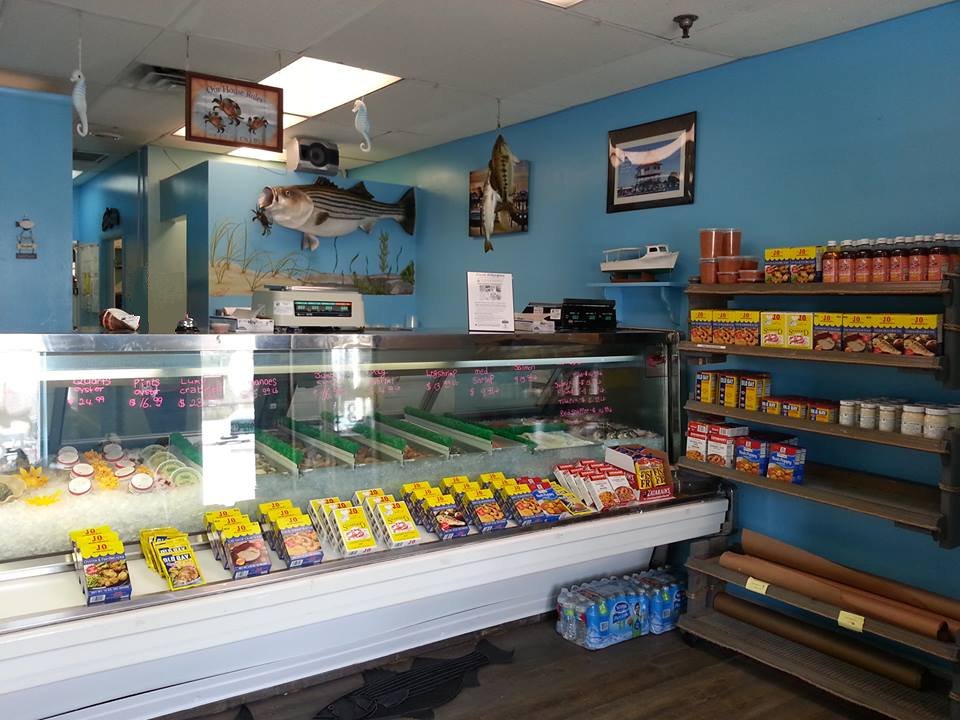 Captain Smith's Seafood interior store view Photo