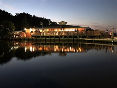 Port Tobacco Restaurant exterior night-setting view Photo