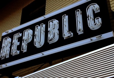 Republic signage Photo