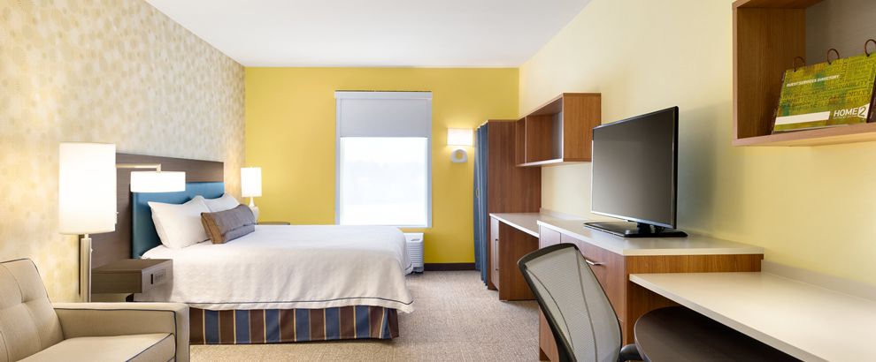 Home2 Suites by Hilton-Frederick guest room Photo