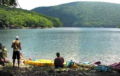 Kayak tour on the Savage River Photo