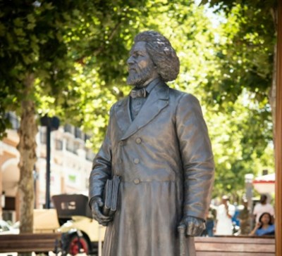 Frederick Douglass statue Photo