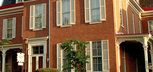 Victoria Mouse House Photo