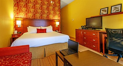Room interior of Courtyard by Marriott-Frederick Photo