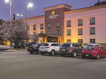 LaQuinta Inn & Suites-Edgewood/Aberdeen South exterior view Photo