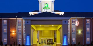 Holiday Inn Express-Prince Frederick exterior view Photo