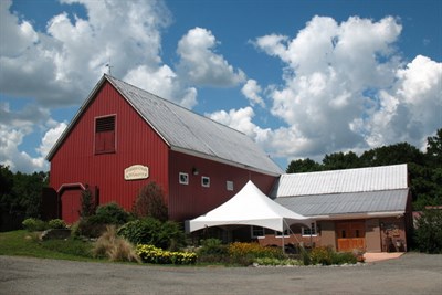 A red barn at the Fridays Creek Winery Photo