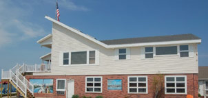 Lowes Wharf Marina Inn exterior view Photo