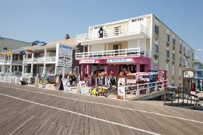 Safari Motel exterior Photo