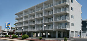 Beachcomber Motel Photo