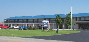 Somers Cove Motel exterior view Photo