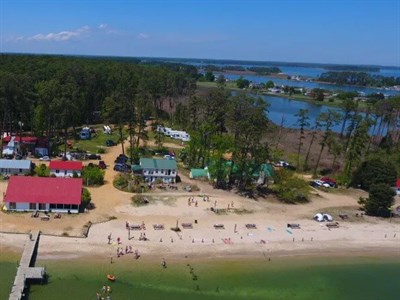 Camp Merryelande Vacation Cottages Photo