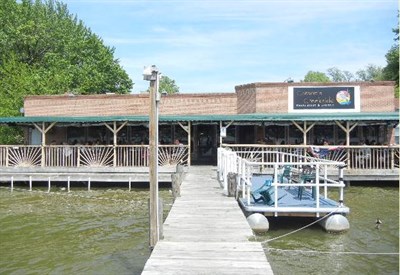 Carson's Creekside Restaurant Photo