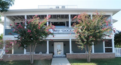 Dry Dock Restaurant exterior Photo