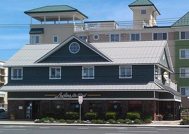 Layton's 92nd exterior view Photo