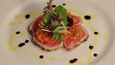 Tuna Carpaccio Photo