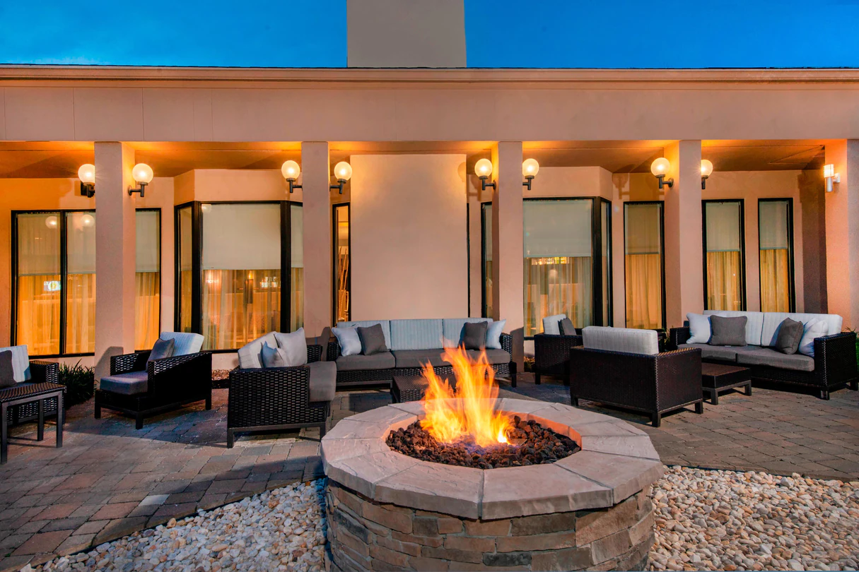 Courtyard Rockville by Marriott Photo