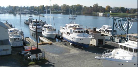 Washburn's Boat Yard Photo
