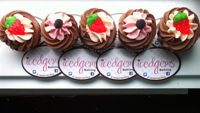 Iced Gems Bakery Baked Goods Photo