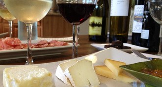 Picture of wine and cheese pairing Photo
