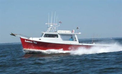 Loosen Up Charterboat on the Bay Photo