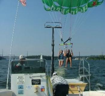 Two people parasailing Photo