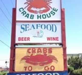 PGN Crab House signage Photo