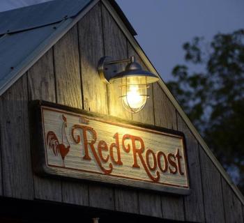 The Red Roost exterior Photo