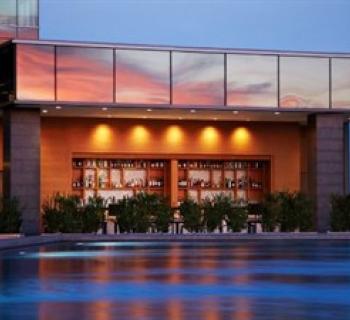 Splash Pool Bar & Grill exterior view Photo