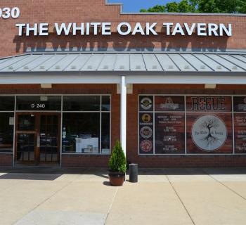 The White Oak Tavern exterior view Photo