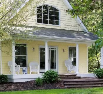Blissful Retreat front porch Photo