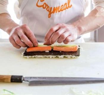 making sushi Photo