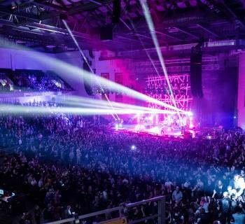 Papa Roach Performs at Chesapeake Arena Photo