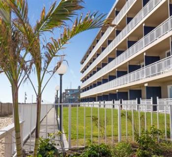 Dunes Suites Photo