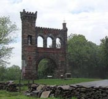 War Correspondents Arch Photo