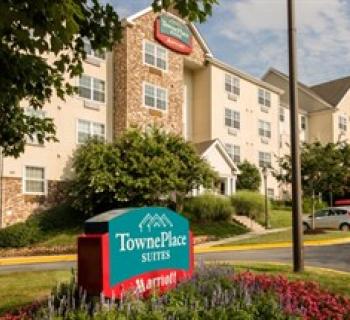 TownePlace Suites by Marriott-Baltimore BWI exterior Photo
