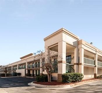 Quality Inn-Windsor Mill exterior Photo