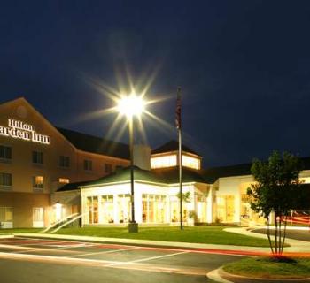 Hilton Garden Inn-Solomons night exterior view Photo