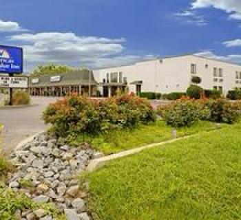 America's Best Value Inn-Cambridge exterior view Photo