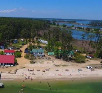 Camp Merryelande Vacation Cottages Photo