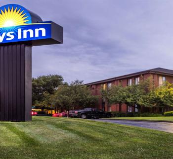 Days Inn of Westminster exterior view Photo
