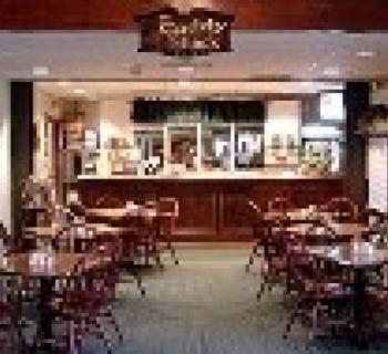 The Caddy Shack Restaurant at Great Hope Golf Course Photo