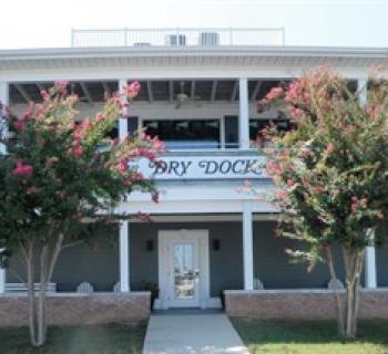 Dry Dock Restaurant exterior Photo
